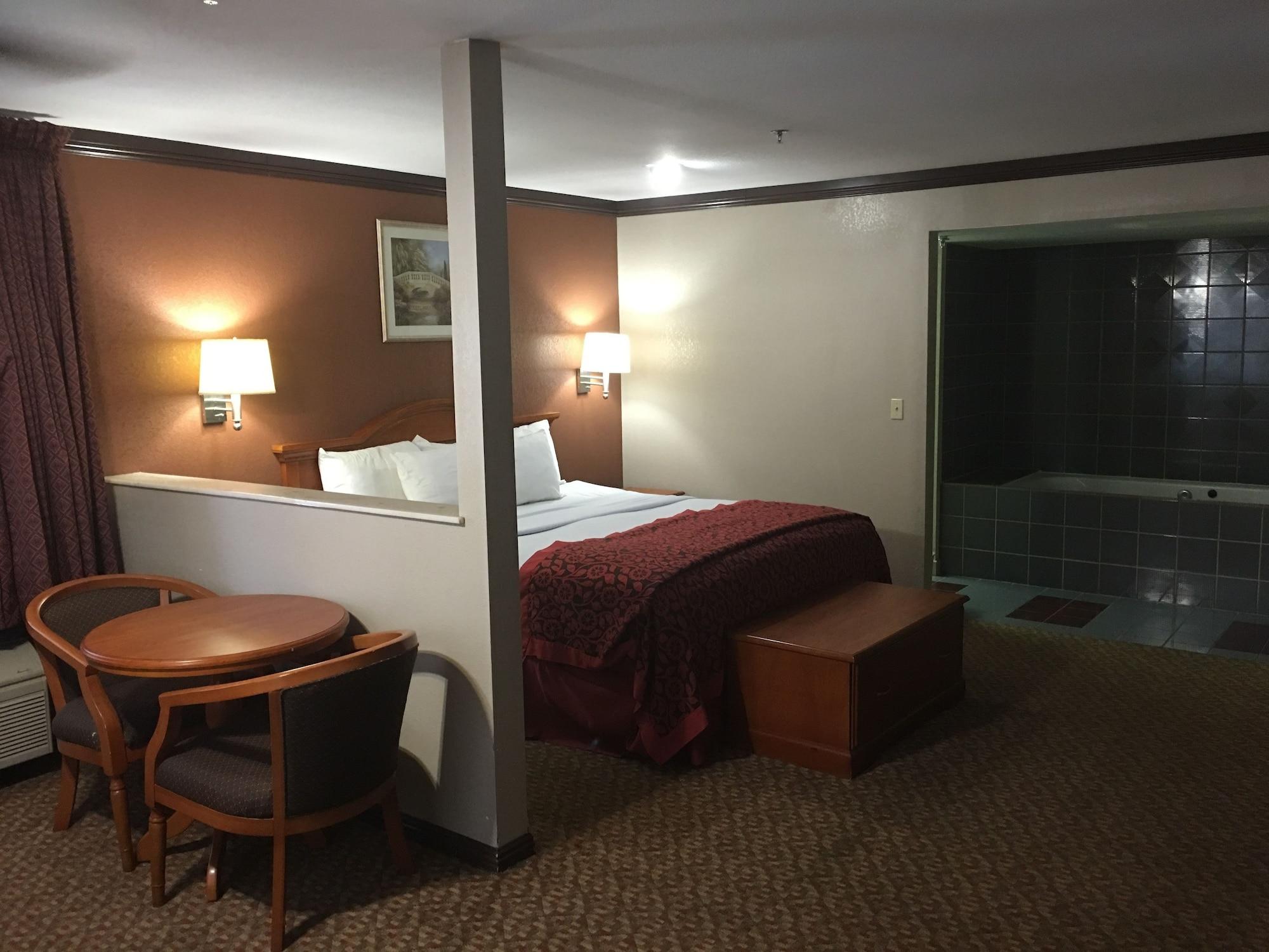 Hotel Days By Wyndham Bishop